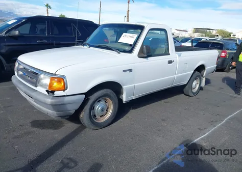 1996 Ford Ranger из США, поврежденный, VIN 1FTCR10UXTUA28638